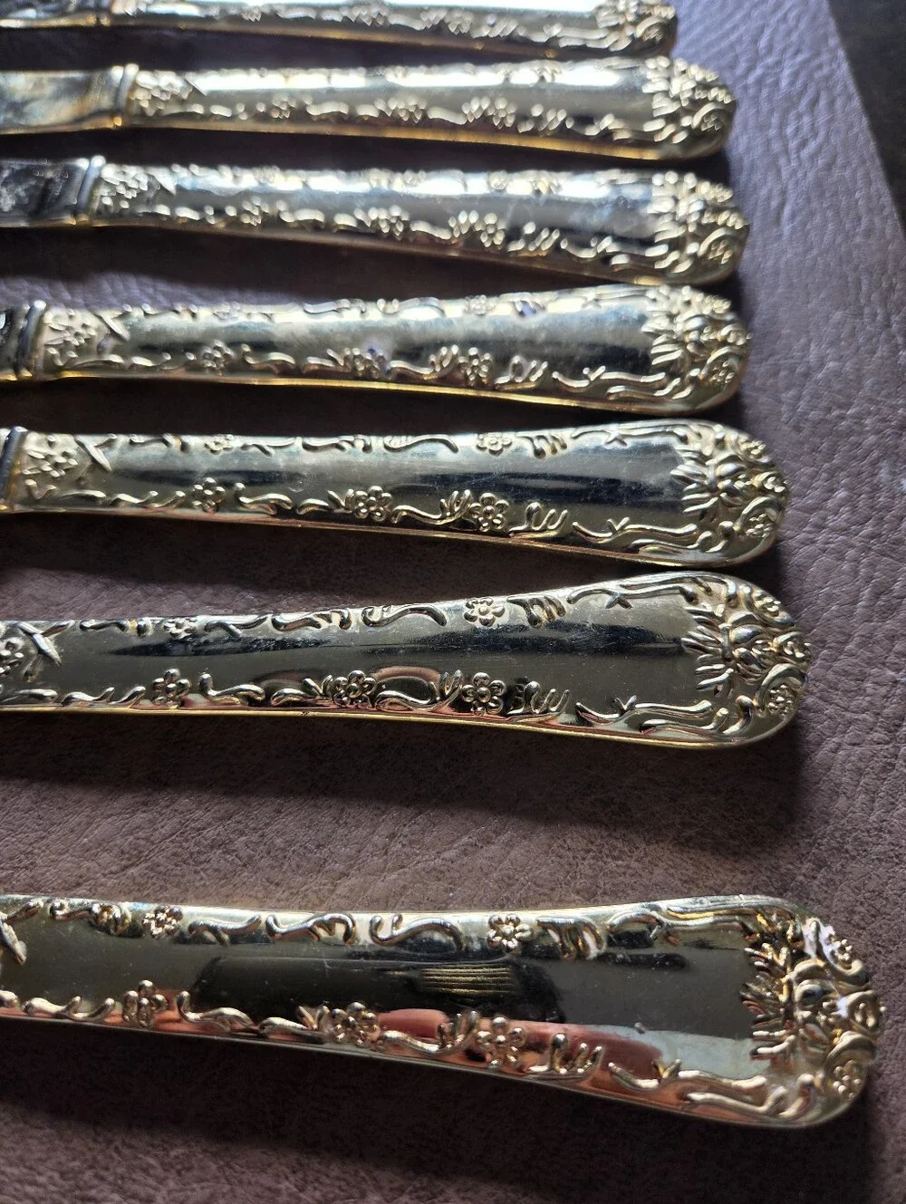 Wm Rogers elegant gold
